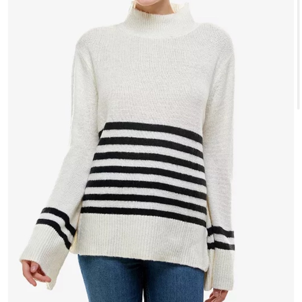 Women’s mock neck sweater with long flowy sleeves